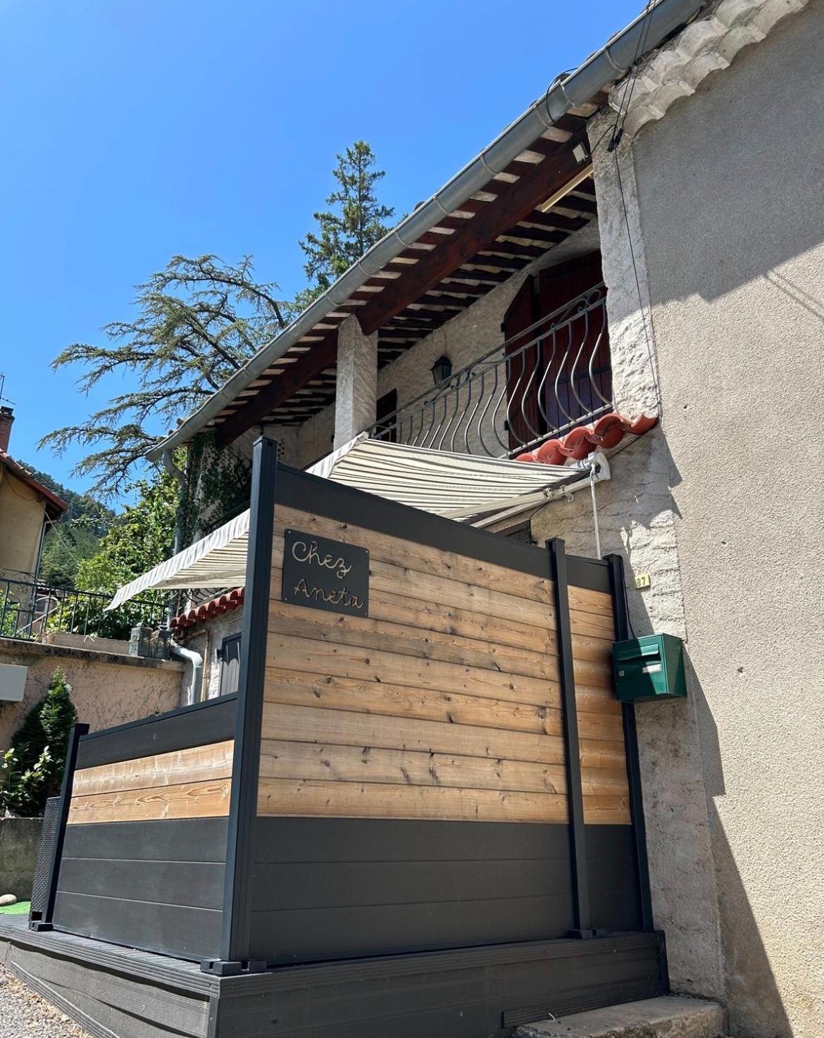 Chez Aneta Villa Sisteron Exterior photo